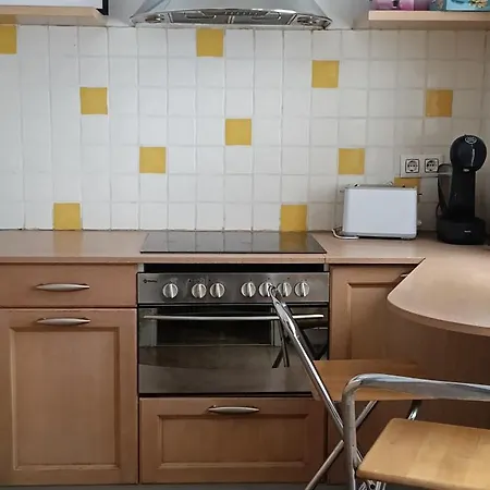 Jiz Apartment *
